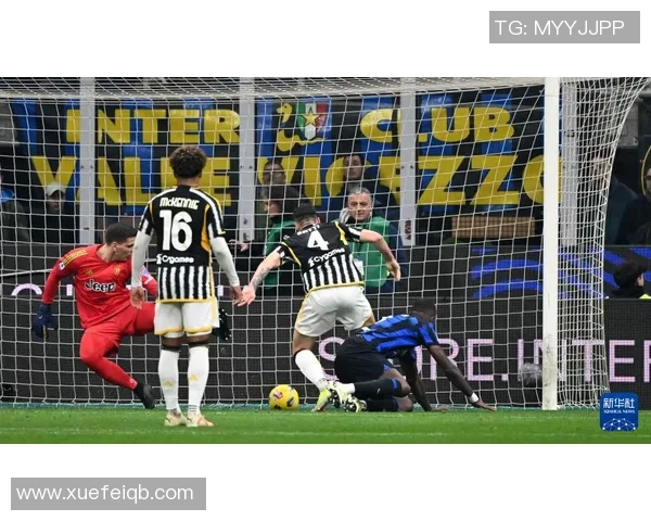 揭秘尤文图斯足球球星卡拆包盒开箱体验与收藏价值解析