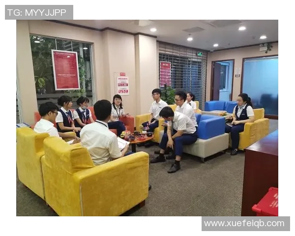 足球球星俱乐部宿舍揭秘：生活点滴与职业心态的完美融合