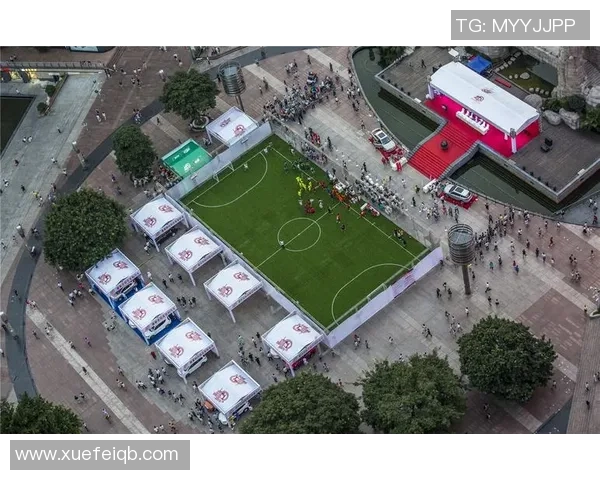 足球球星卡竞速对战开启激情赛事体验全新收藏玩法